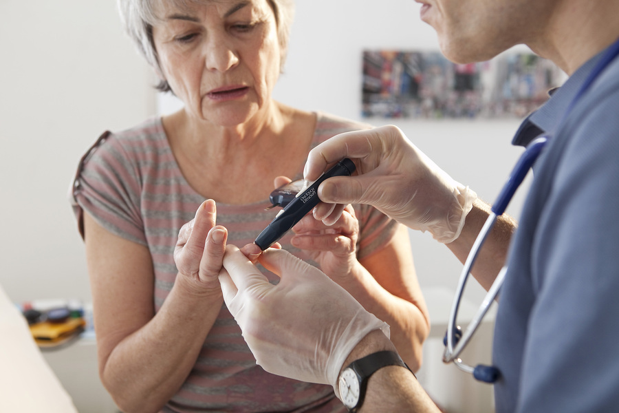 curso de especialização em diabetes na FCM-MG